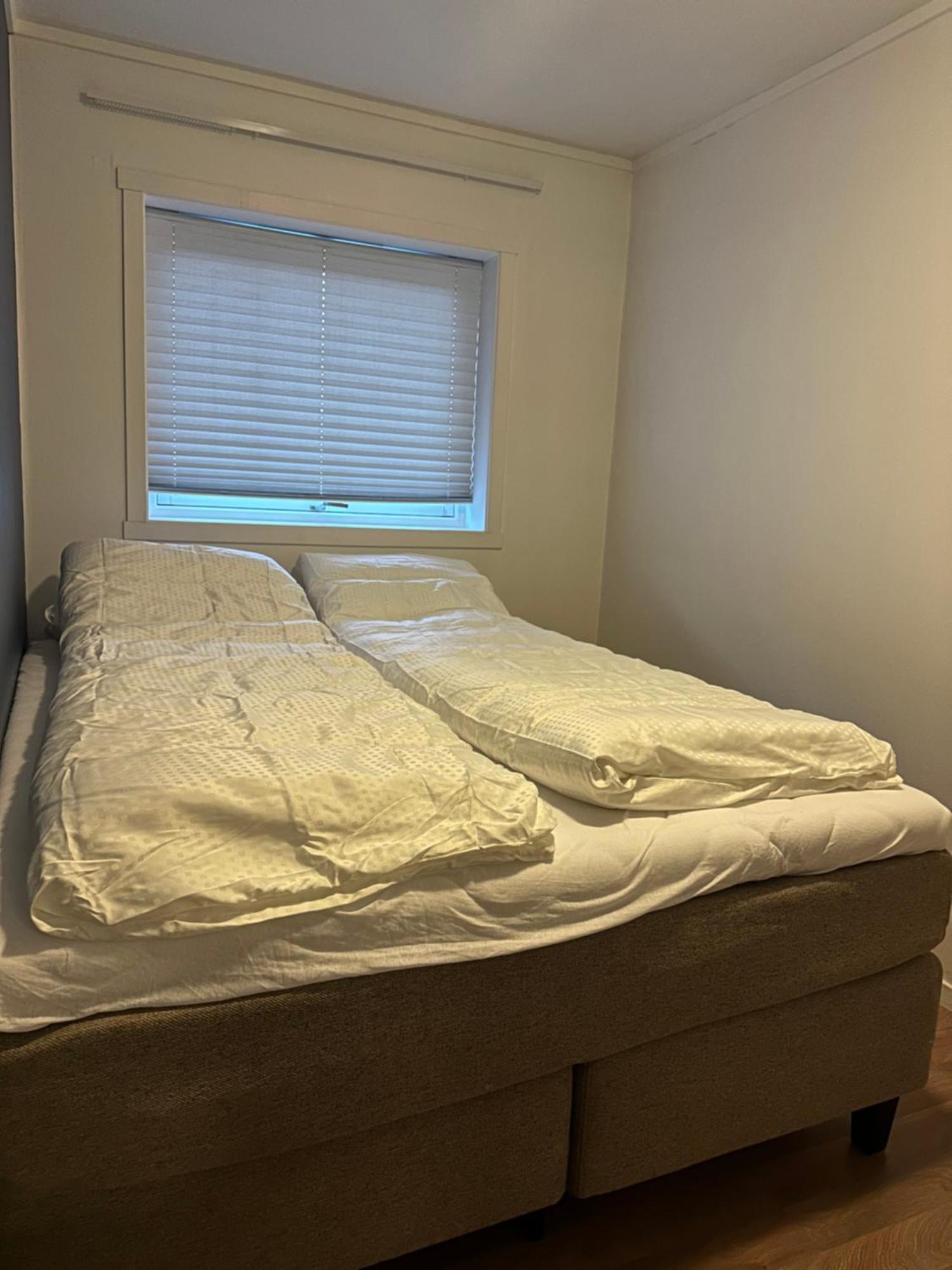 Entire 2-bedroom With Private Entrance Near Centre Appartement